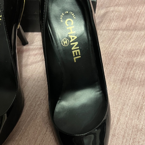 Chanel  lady shoes - Picture 3 of 4